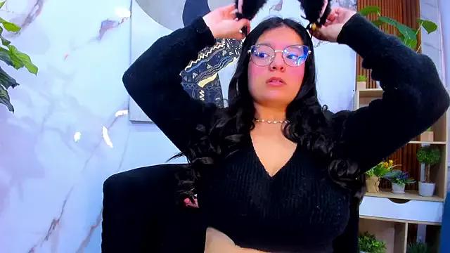 StephanieAllen from StripChat is Freechat
