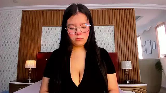 StephannyAdams from StripChat is Freechat