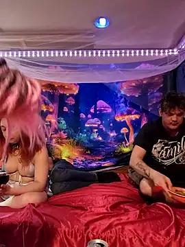 Check-out our cam rooms range and converse on a personal level with our delicious livecams streamers, showing off their spicy curves and toys.