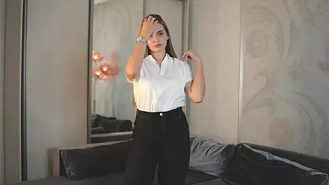 Check-out our cam rooms range and converse on a personal level with our delicious livecams streamers, showing off their spicy curves and toys.