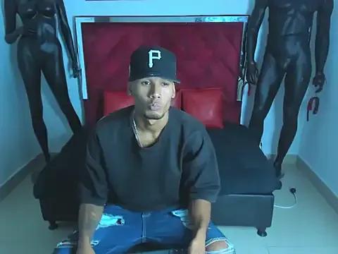 straight_latin from StripChat is Freechat