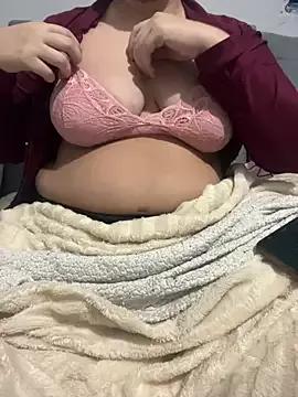 suadelicia69000 from StripChat is Freechat