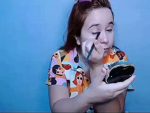 SubLayla01 from StripChat is Freechat