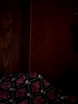SummerV91 from StripChat is Freechat
