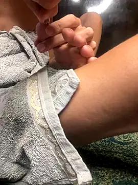 sunnset24 from StripChat is Freechat