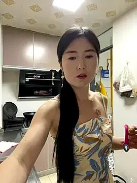 sunny-520 from StripChat is Freechat
