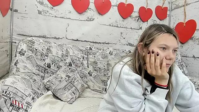 Check-out our cam rooms range and converse on a personal level with our delicious livecams streamers, showing off their spicy curves and toys.