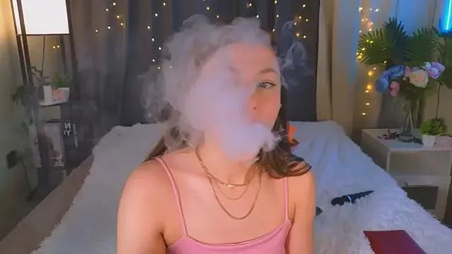 Sunshine-_-Kelly from StripChat is Freechat