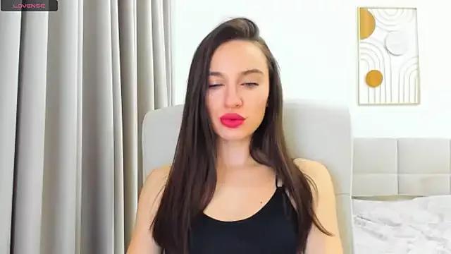 Sunshine_Eva from StripChat is Freechat