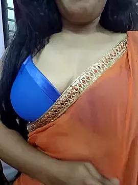 superdarlingcelebs from StripChat is Freechat