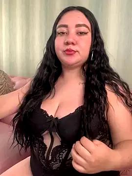 Susann_Pink from StripChat is Freechat
