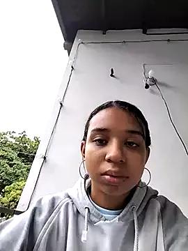 suzanelee from StripChat is Freechat