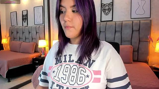 Check-out our cam rooms range and converse on a personal level with our delicious livecams streamers, showing off their spicy curves and toys.