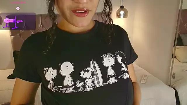 Sweet_aurora_ from StripChat is Freechat