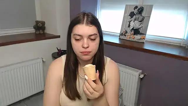 Sweet_sugary from StripChat is Freechat