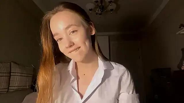 SweetButEvil from StripChat is Freechat