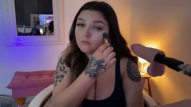 SweetFoxEyes_ from StripChat is Freechat