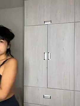 SweetieMariana from StripChat is Freechat