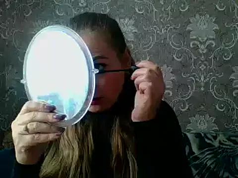 SweetLuna3102 from StripChat is Freechat