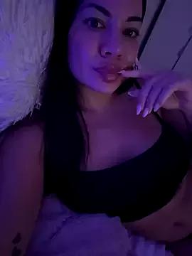SweetMeiii from StripChat is Freechat