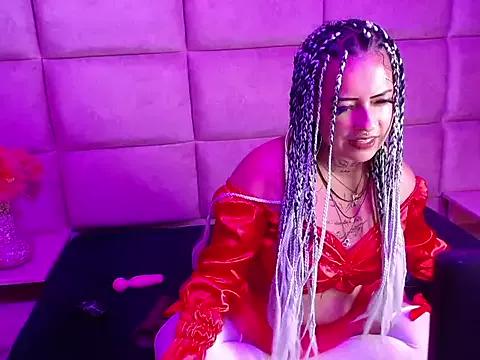 Check-out our cam rooms range and converse on a personal level with our delicious livecams streamers, showing off their spicy curves and toys.