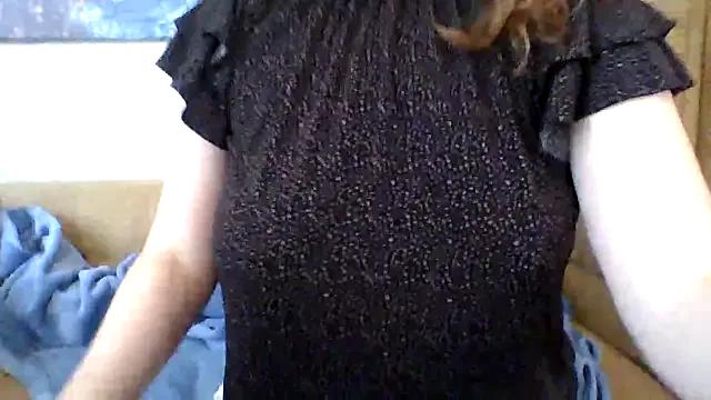 sweetsocalgirl from StripChat is Freechat