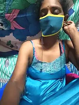 Tamil--Rani from StripChat is Freechat