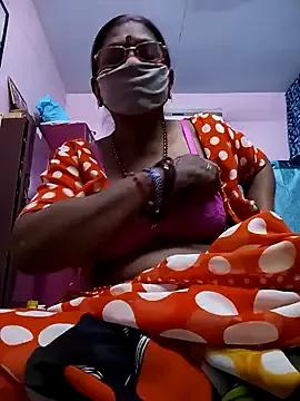 Tamil_yamuna_hindi from StripChat is Freechat