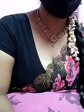 Tamilpriyamallu from StripChat is Freechat