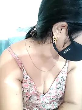 Tara_Golz from StripChat is Freechat