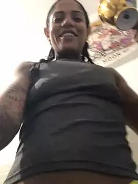 Tarant1naGRL_ from StripChat is Freechat