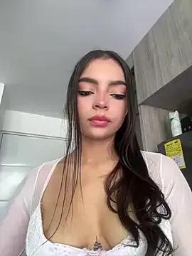 TaylorGreys from StripChat is Freechat
