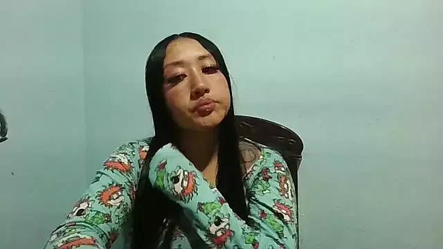 Taylorveraaa from StripChat is Freechat