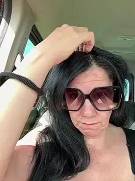 THESWEETBRUNETTE from StripChat is Freechat
