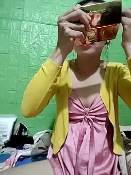 Tin_tanny from StripChat is Freechat