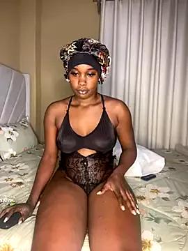 TinaFavourite from StripChat is Freechat