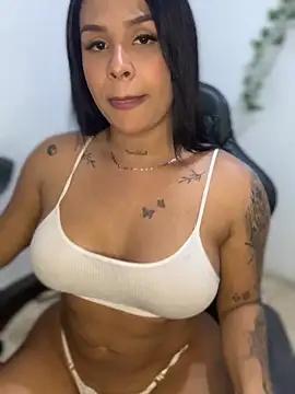 tinalove7 from StripChat is Freechat
