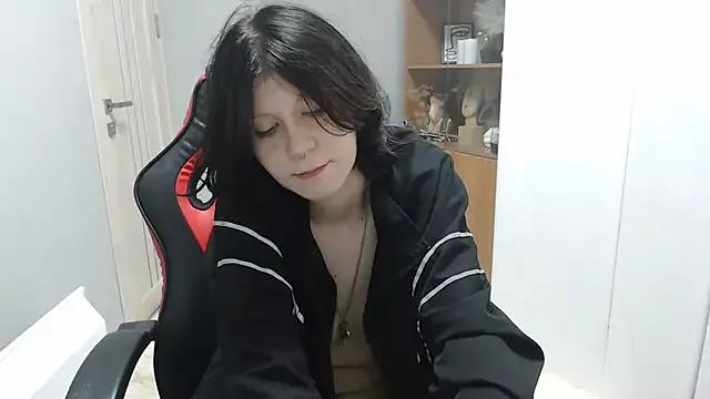 TinaQuiin from StripChat is Freechat