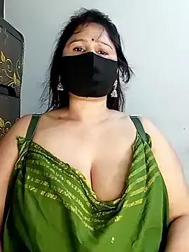 Tishani from StripChat is Freechat