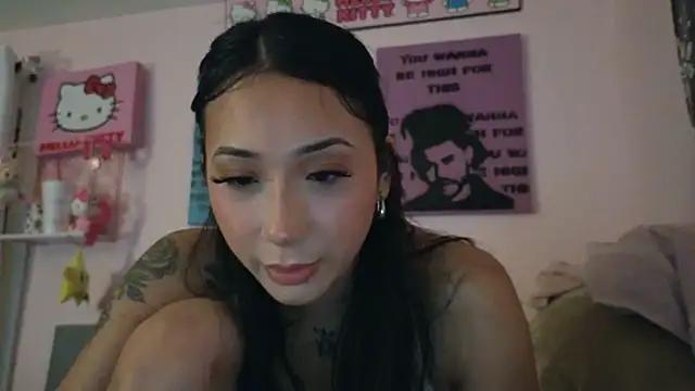 tokyobaby from StripChat is Freechat