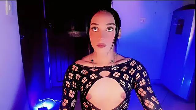 Trixie_xx from StripChat is Freechat