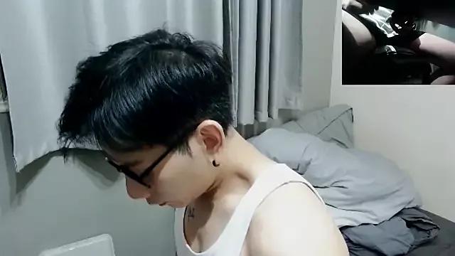 UndreamtM from StripChat is Freechat