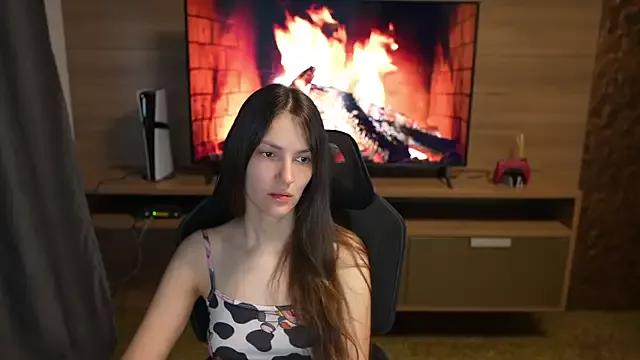 upssnowy from StripChat is Freechat