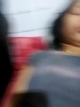 urwildasian_skinny from StripChat is Freechat