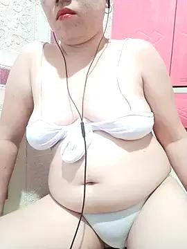 urwildest_dreams from StripChat is Freechat