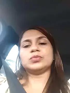 vaalery_latina from StripChat is Freechat