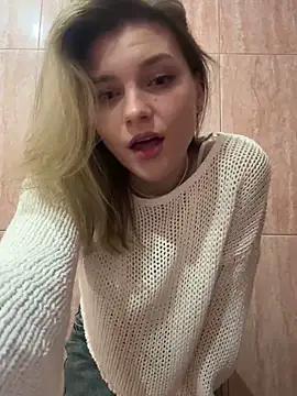 Photos of ValenciaShock from StripChat is Freechat
