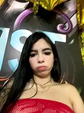 ValenGomez33 from StripChat is Freechat