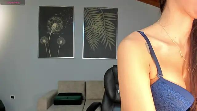 Check-out our cam rooms range and converse on a personal level with our delicious livecams streamers, showing off their spicy curves and toys.