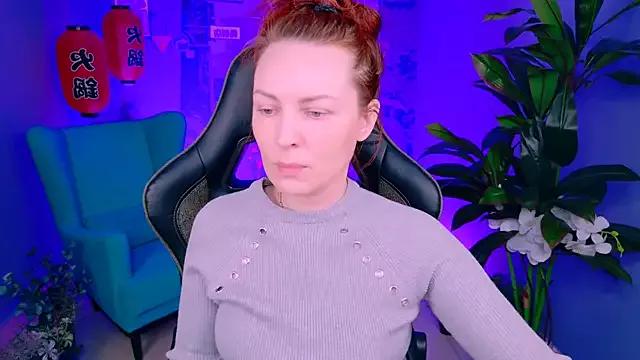 VandaRossi from StripChat is Freechat